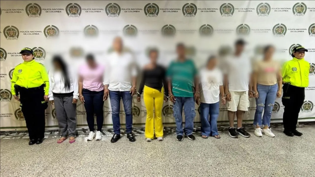 Capturados por robar a Prosperidad Social.